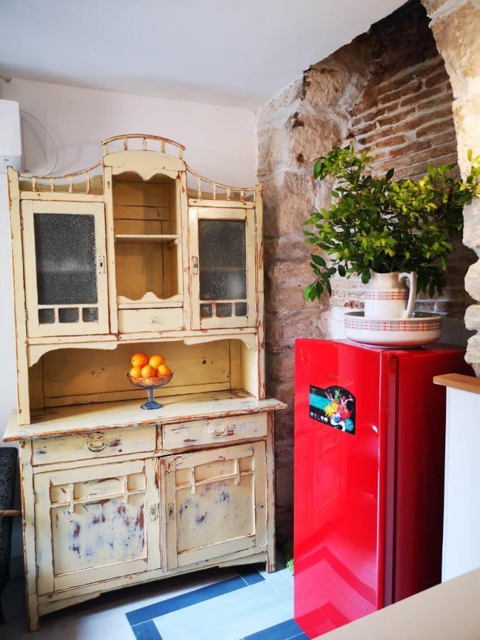Cres B Studio Apartman Exteriér fotografie