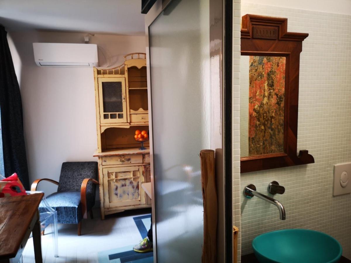 Cres B Studio Apartman Exteriér fotografie